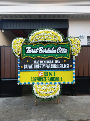 Papan Bunga Duka di Sempaja Barat